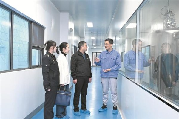 新春走基层 | 清风护企 润物无声